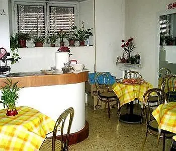 Hotel Aurora