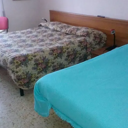 Hotel Aurora 2*